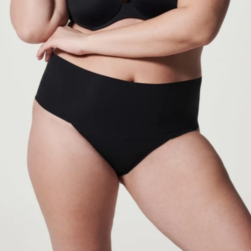 NWT Bundle of 2 Spanx Smooth Thong - Picture 2 of 4